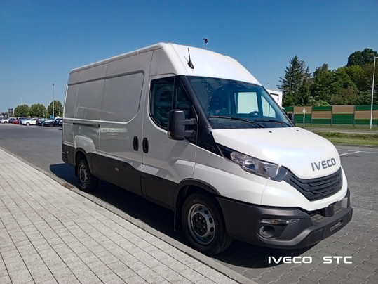 IVECO Daily 35S16H FURGON