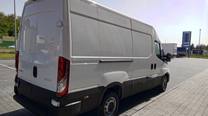 IVECO Daily 35S16H FURGON