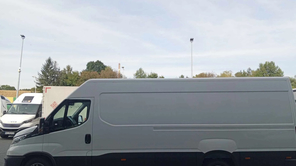 IVECO Daily 35S18HA8V FURGON