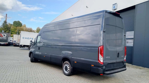 IVECO Daily 35S18 V FURGON