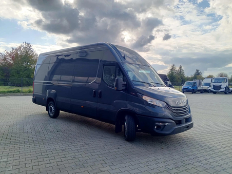 IVECO Daily 35S18 V FURGON